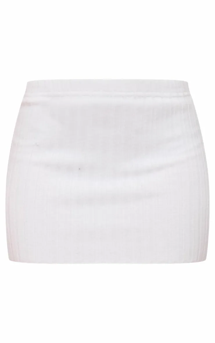 Outlet PrettyLittleThing Petite Knitted Mini Skirt White