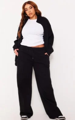 Outlet PrettyLittleThing Plus Mid Rise Seam Detail Straight Leg Sweatpants Black