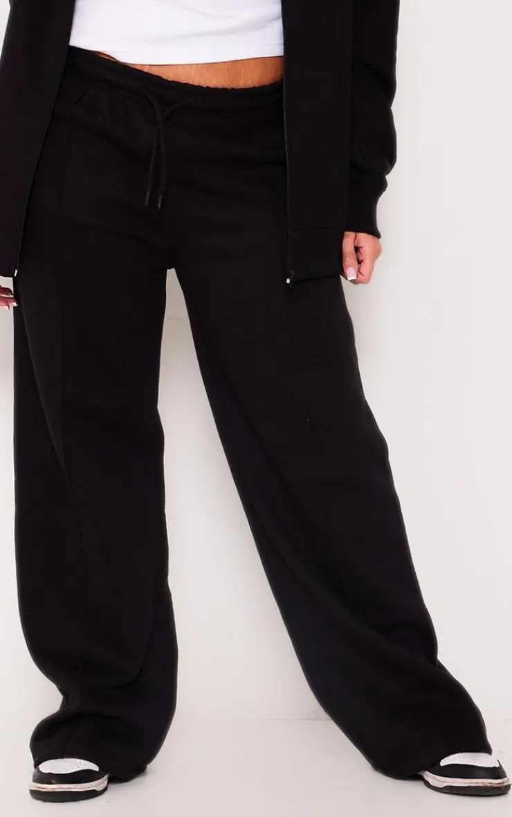 Outlet PrettyLittleThing Plus Mid Rise Seam Detail Straight Leg Sweatpants Black