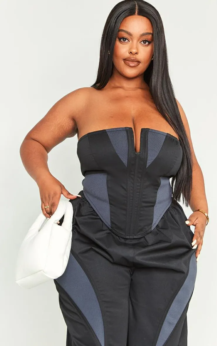 Hot PrettyLittleThing Plus V Bar Panel Detail Corset Black