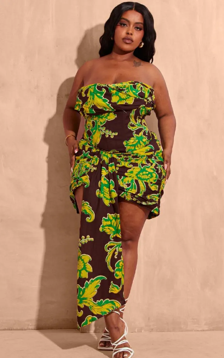 Discount PrettyLittleThing Plus Floral Boning Dipped Hem Corset Top Brown