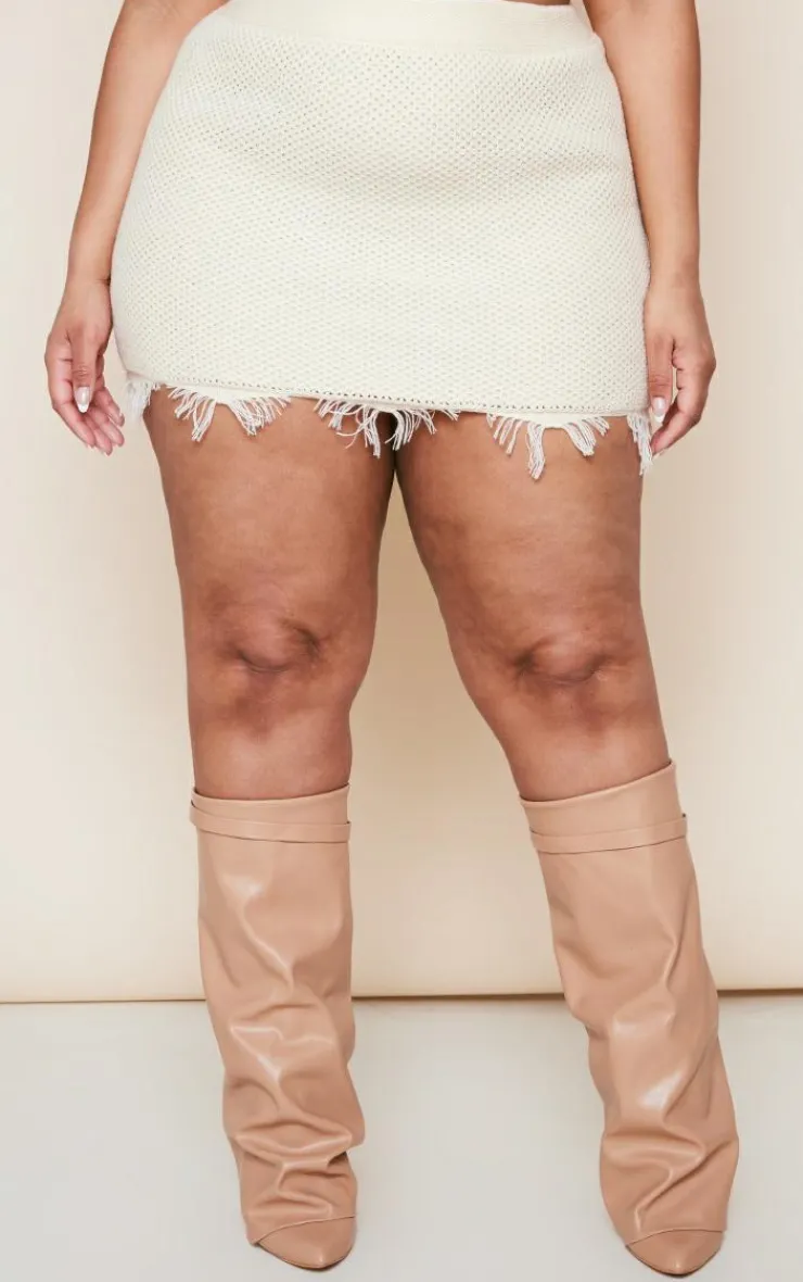 Discount PrettyLittleThing Plus Raw Hem Knit Skirt Cream