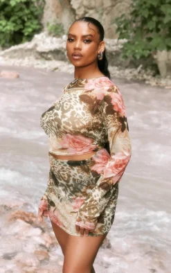 Best PrettyLittleThing Plus Leopard Print Mesh Long Sleeve Crop Top Green