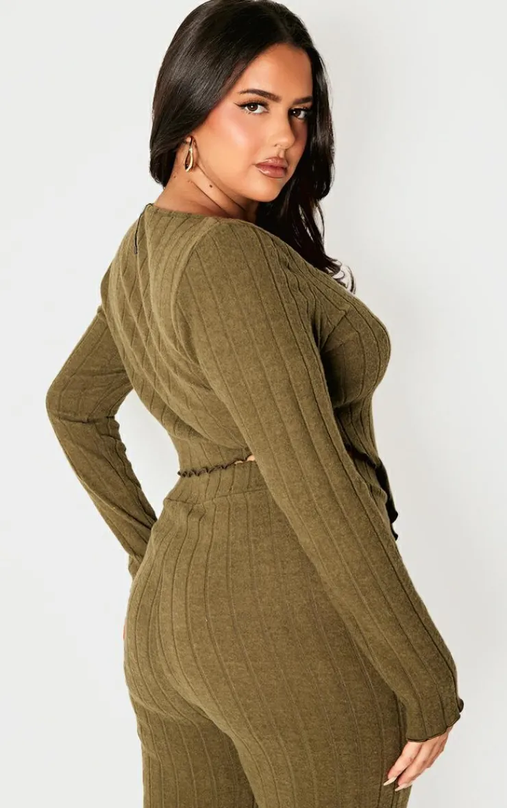 New PrettyLittleThing Plus Soft Touch Ribbed Long Sleeve Top Khaki