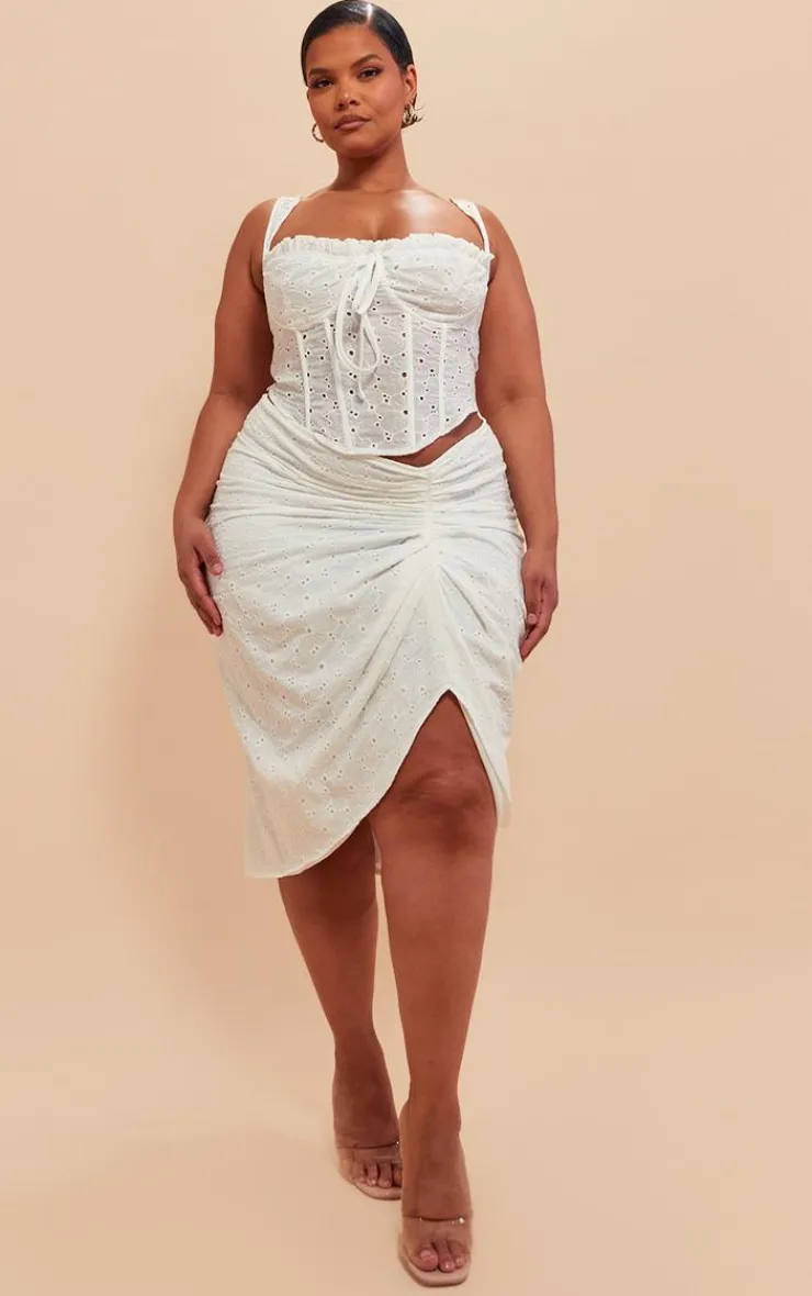 New PrettyLittleThing Plus Broderie Structured Corset Top White