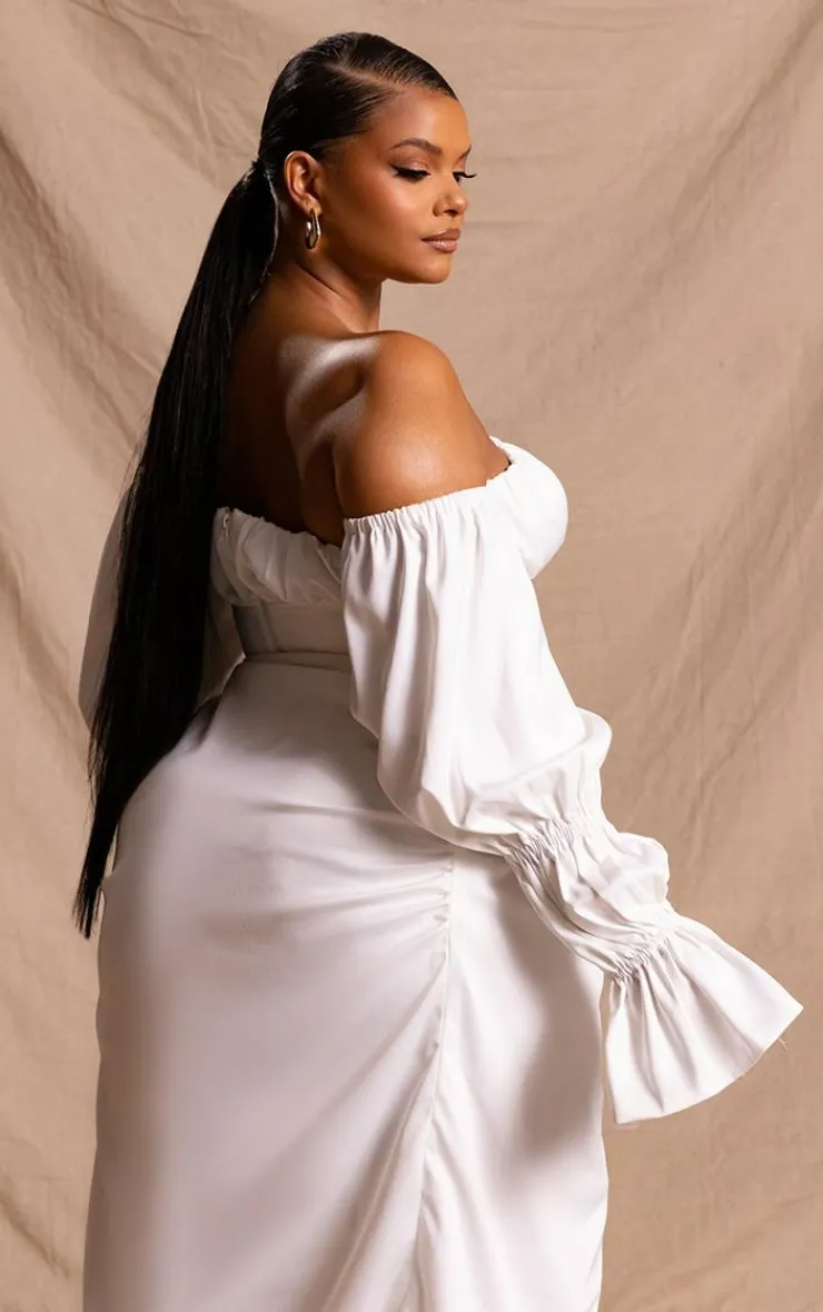 PrettyLittleThing Plus Constructed Satin Ruched Balloon Sleeve Crop Top White