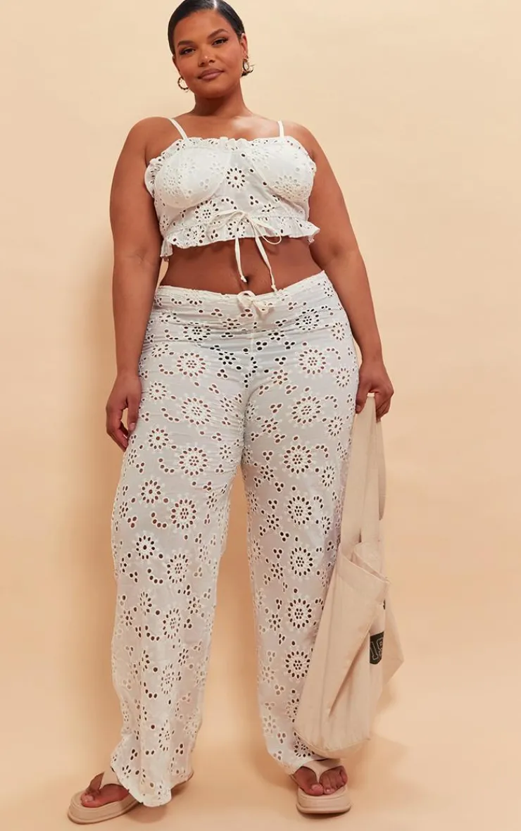 Outlet PrettyLittleThing Plus Flower Detail Wide Leg Pants White
