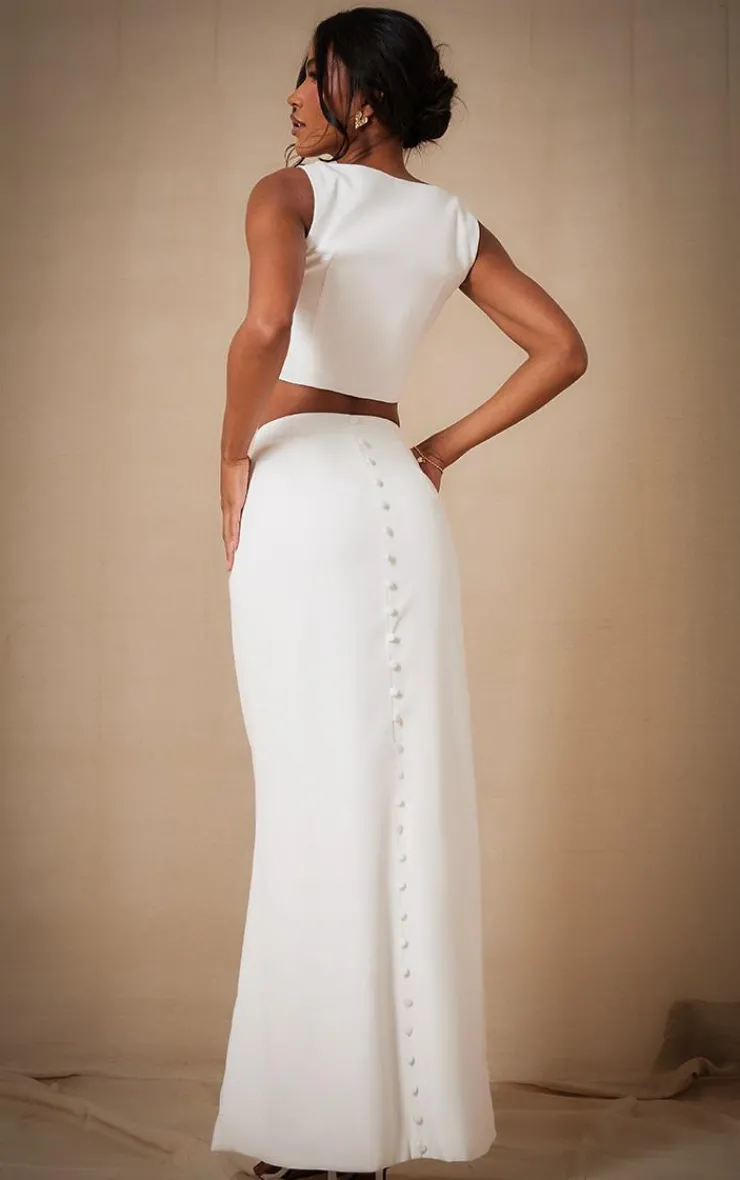 Online PrettyLittleThing Premium Woven Square Neck Cropped Vest White