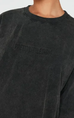 PrettyLittleThing Embossed Logo Washed Long Sleeve T-shirt Black