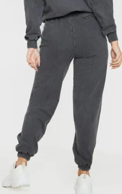 PrettyLittleThing Gym Wear*Badge Detail Sports Sweatpants
