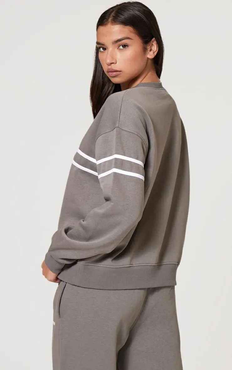 Clearance PrettyLittleThing Contrast Print Oversized Sweatshirt Charcoal