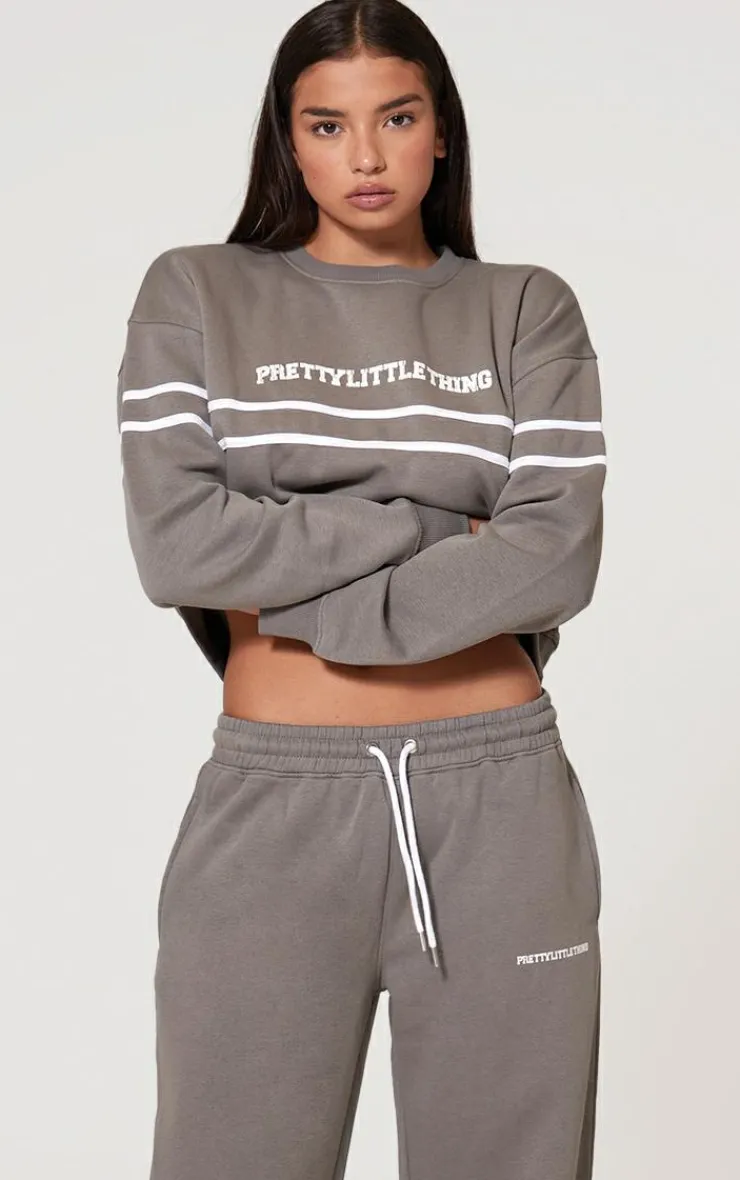 Clearance PrettyLittleThing Contrast Print Oversized Sweatshirt Charcoal