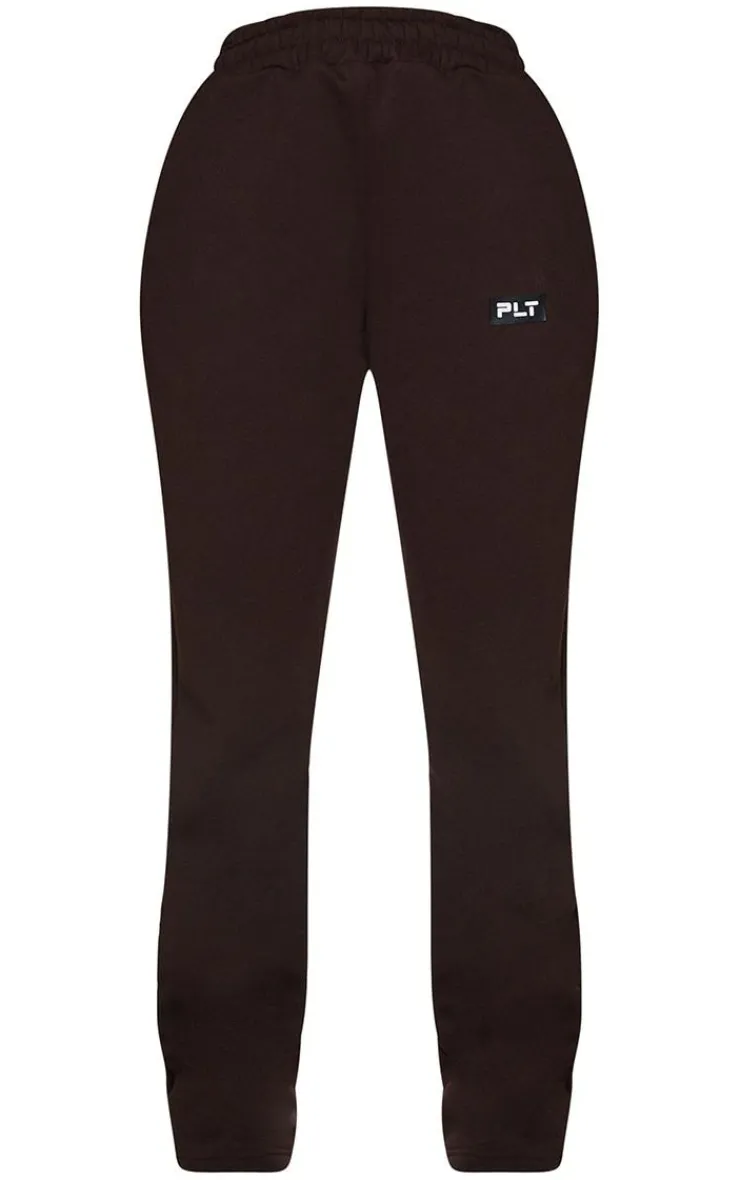 Discount PrettyLittleThing Badge Detailed Straight Leg Sweatpants Chocolate