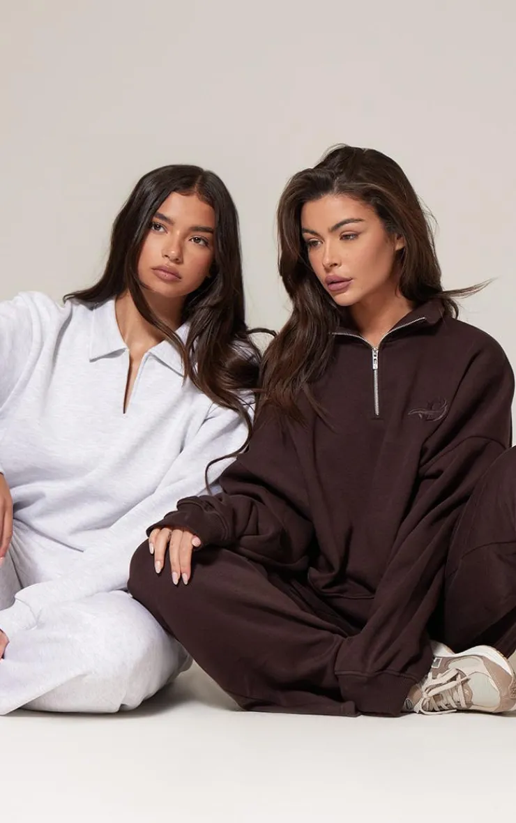 Outlet PrettyLittleThing Chocolate Half Zip Embroidered Sweatshirt Chocolate.