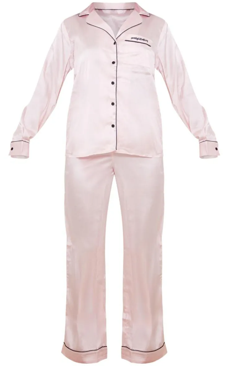 PrettyLittleThing Christmas Pajamas*Contrast Piping Satin Long PJ Set