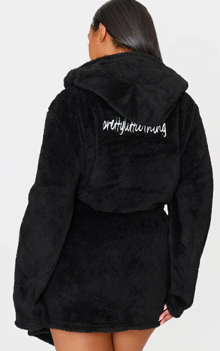 PrettyLittleThing Christmas Gifts*Plus Fluffy Bath Robe