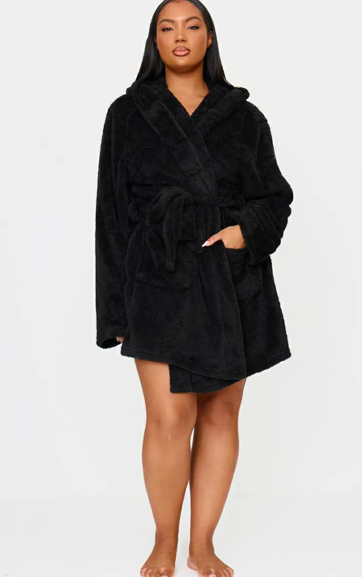 PrettyLittleThing Christmas Gifts*Plus Fluffy Bath Robe
