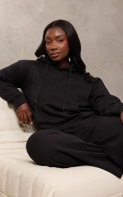 Online PrettyLittleThing Plus Badge Detail Hoodie Black