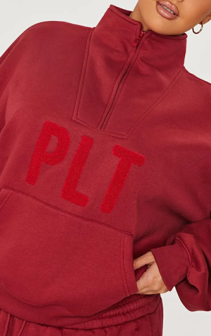 Outlet PrettyLittleThing Plus Borg Applique Quarter Zip Sweatshirt Dark Red