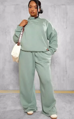 Outlet PrettyLittleThing Plus Sage Athletics Club Embossed Oversized Hoodie Sage Green