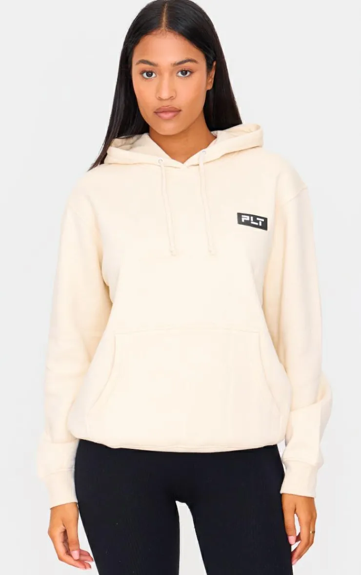 Outlet PrettyLittleThing Tall Oversized Badge Detail Hoodie Cream