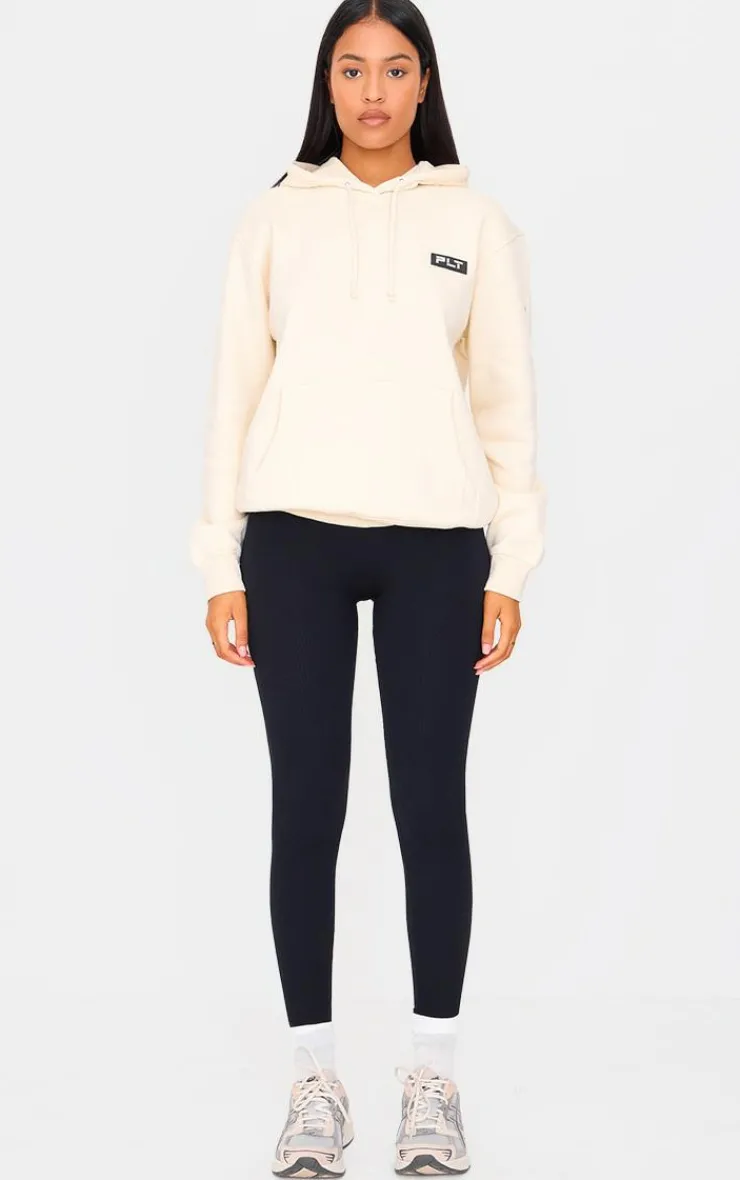 Outlet PrettyLittleThing Tall Oversized Badge Detail Hoodie Cream