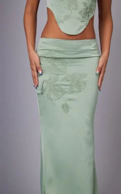 PrettyLittleThing Satin Floral Embroidered Midaxi Skirt Sage Green