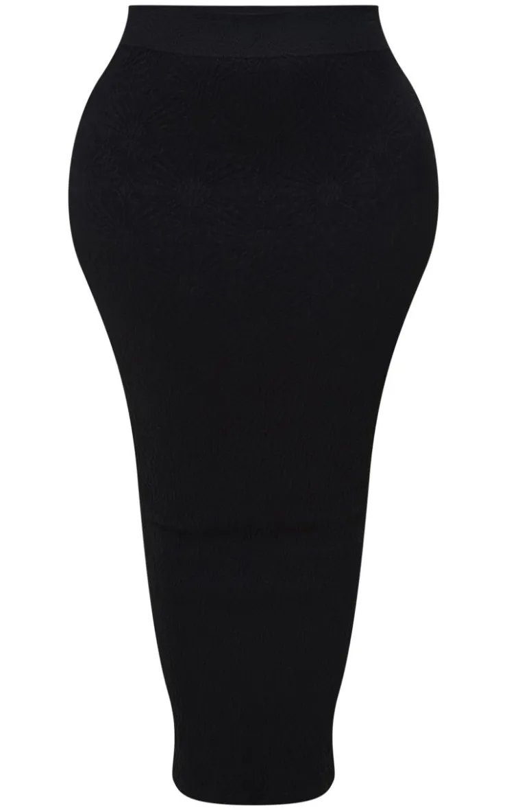 Discount PrettyLittleThing Shape Textured Seamless Maxi Skirt Black