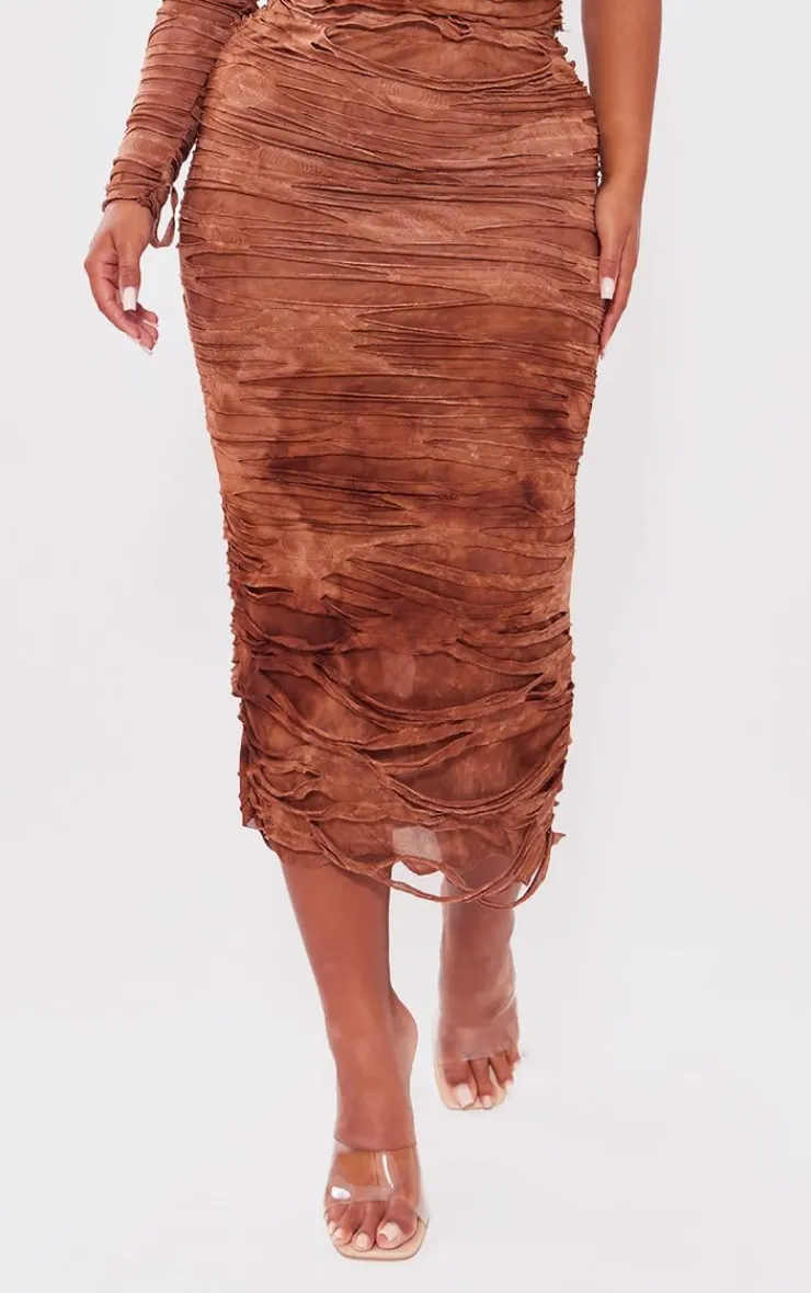 Discount PrettyLittleThing Shape Distressed Maxi Skirt Brown