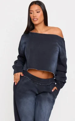 PrettyLittleThing Shape Raw Edge Off Shoulder Cropped Sweatshirt Washed Black