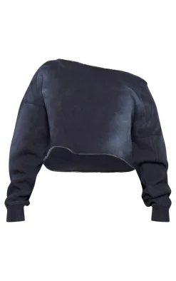 PrettyLittleThing Shape Raw Edge Off Shoulder Cropped Sweatshirt Washed Black