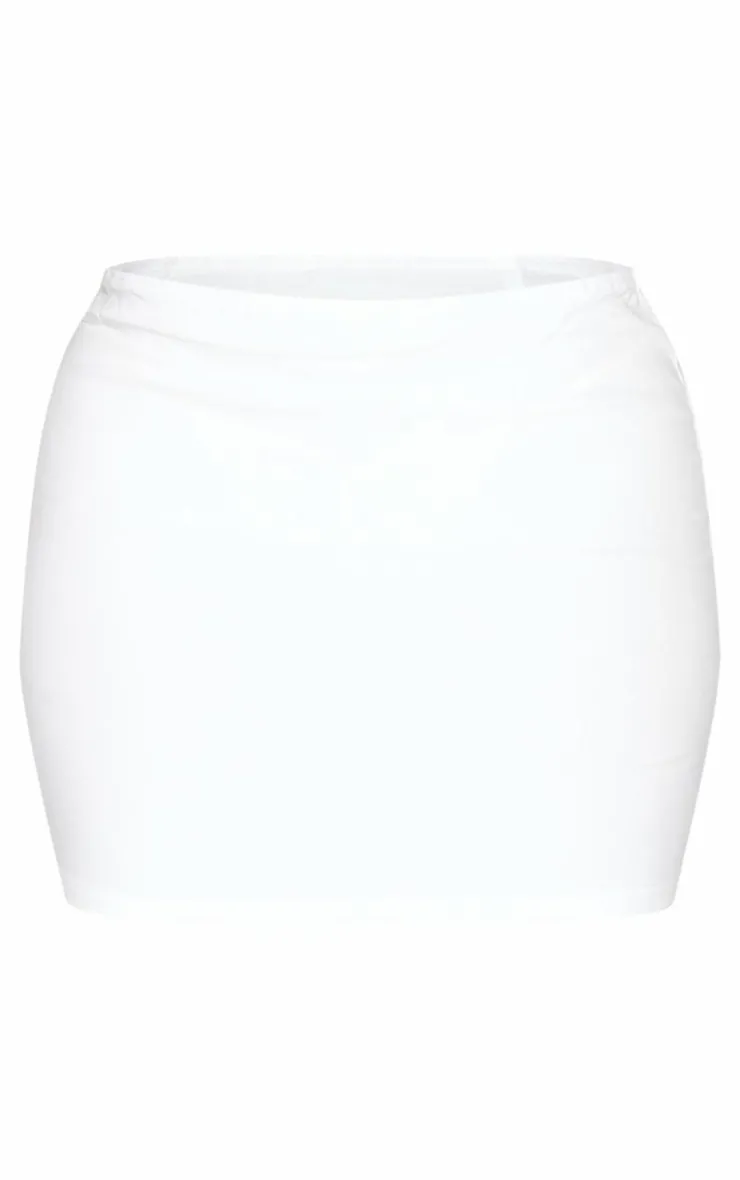 Hot PrettyLittleThing Shape Woven Mini Skirt White