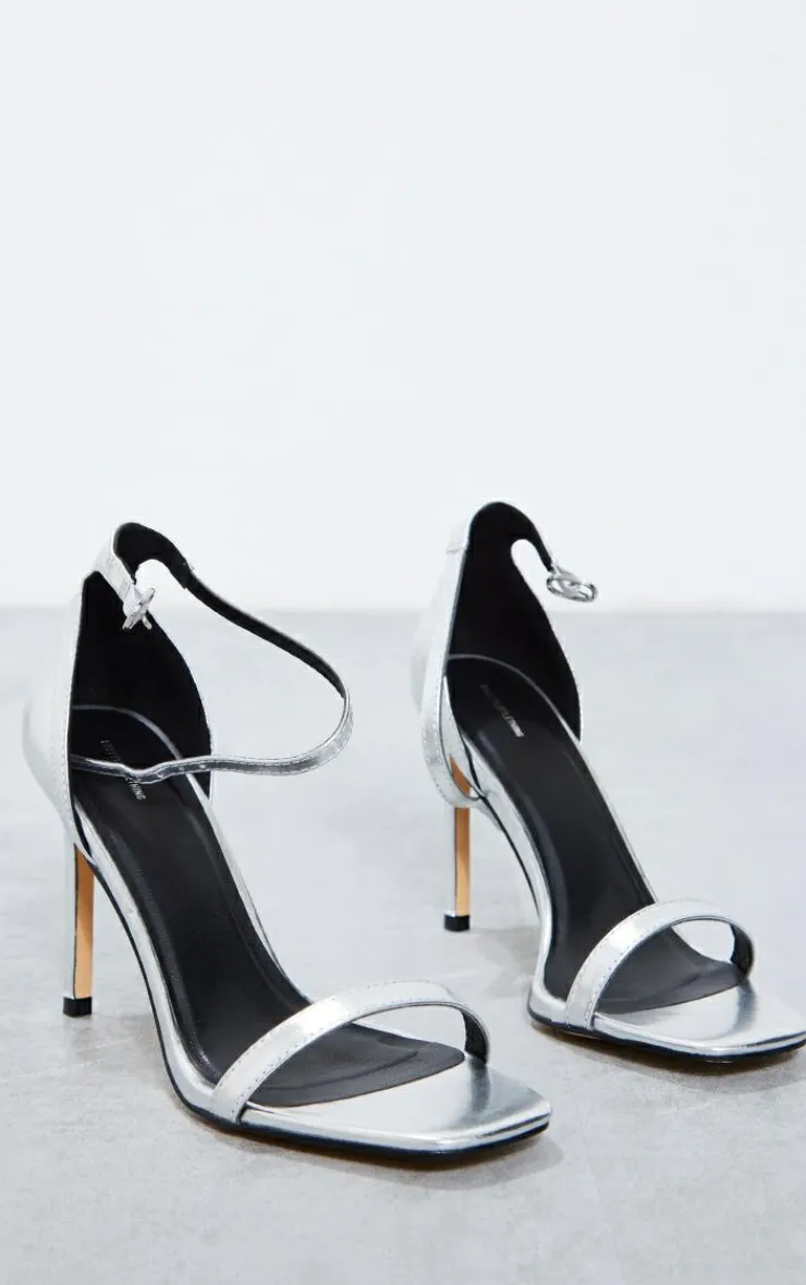 PrettyLittleThing Heeled Sandals*PU Square Toe Heeled Sandals
