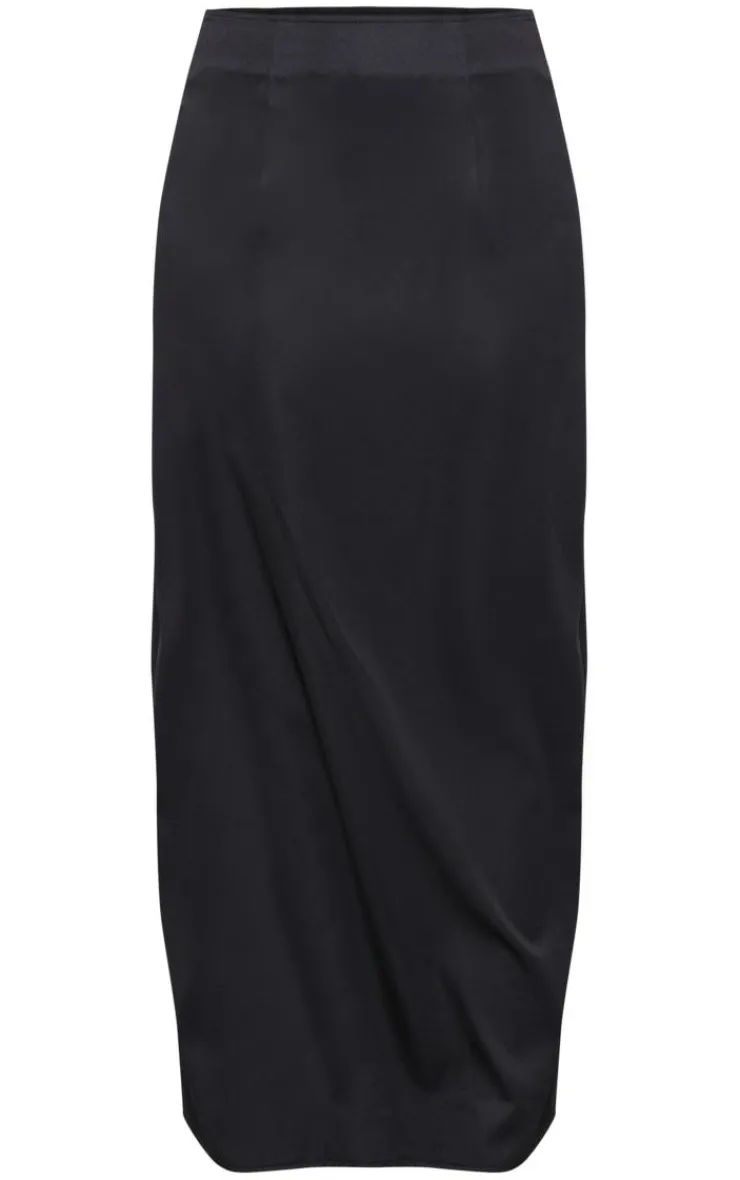 New PrettyLittleThing Tall Maxi Skirt Black