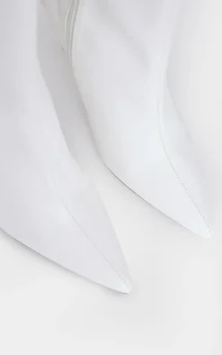 PrettyLittleThing Mid Heels*Pu Point Toe Mid Heeled Ankle Boots