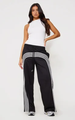 PrettyLittleThing Snatched*Structured Contour Racer Neck Ribbed Bodysuit