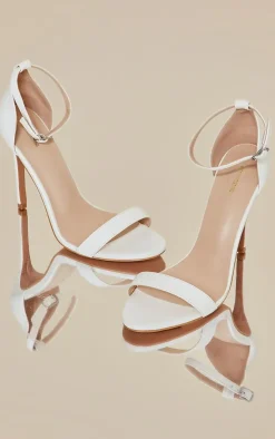 PrettyLittleThing Wide Fit Sandals*Wide Fit Pu Clover Single Strap Heeled Sandals